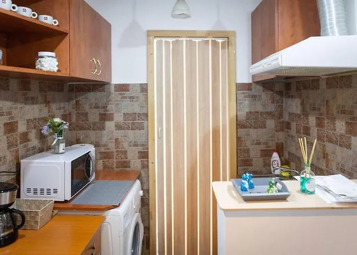 Friendly Little Апартаменти