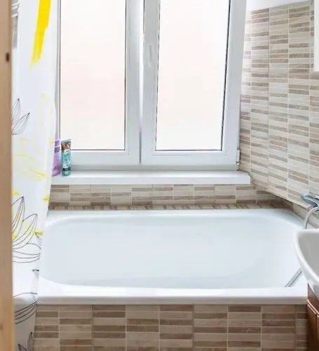 Friendly Little * Брашов